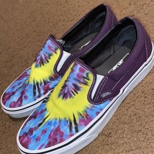 Slip on vans. Women’s size 9. Men’s size 7.5.